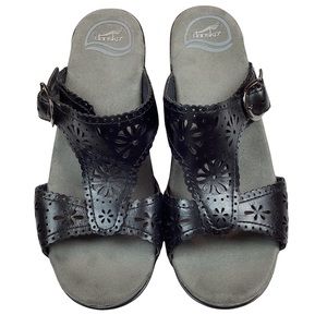 Dansko Sandal Comfort Black Slide Leather Lace Clog